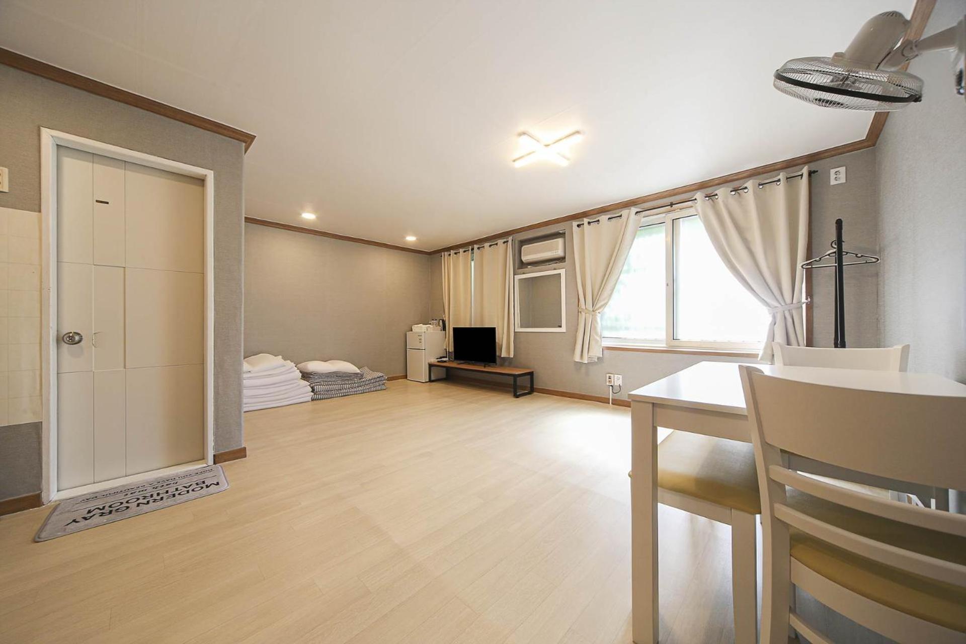 Seorak Hot Spring Mammoth Resotel Sokcho Exterior photo