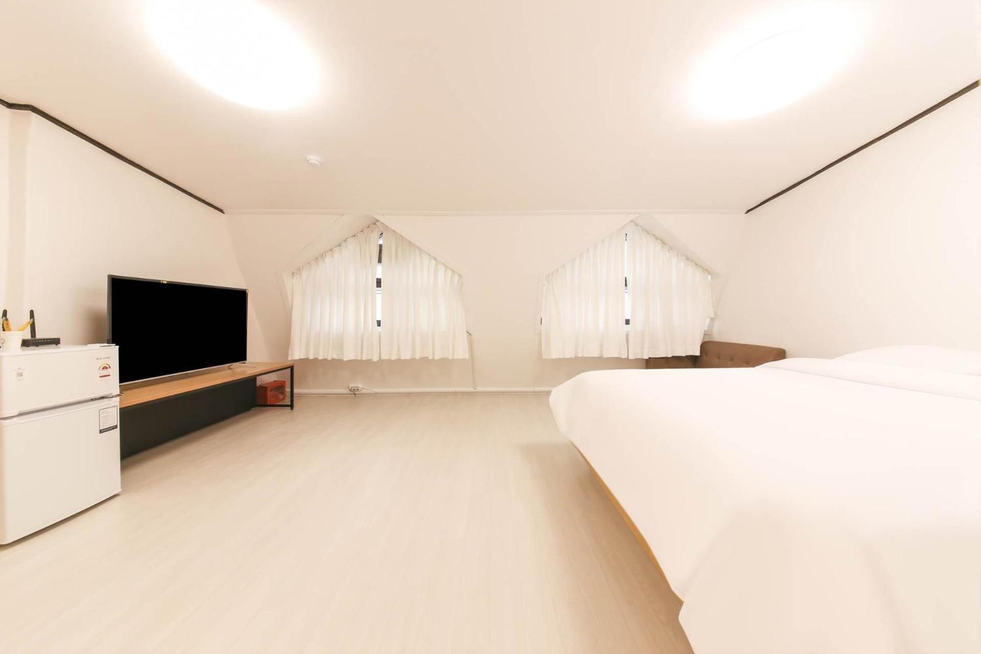 Seorak Hot Spring Mammoth Resotel Sokcho Exterior photo
